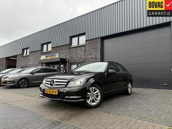 Zwart Gebruikt 2012 Mercedes C180 Avantgarde Sedan | € 14.950 (Iets duurder)