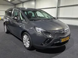 Grijs Gebruikt 2015 Opel Zafira Tourer Cosmo MPV | € 10.995 (Eerlijke prijs)