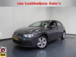 Grijs Gebruikt 2021 VW Golf VIII Business Hatchback | € 21.140 (Eerlijke prijs)