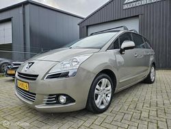 Grijs Gebruikt 2010 Peugeot 5008 MPV | € 4.250 (Iets duurder)