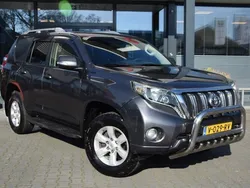 Grijs Gebruikt 2017 Toyota Land Cruiser SUV | € 21.995