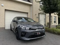 Grijs Gebruikt 2022 Kia Rio GT-Line Hatchback | € 19.950 (Eerlijke prijs)