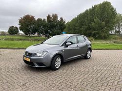 Grijs Gebruikt 2017 Seat Ibiza Reference MPV | € 8.100 (Goede deal)