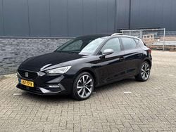 Zwart Gebruikt 2020 Seat Leon FR Hatchback | € 22.195 (Eerlijke prijs)
