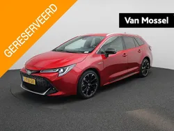 Rood Gebruikt 2020 Toyota Corolla Plus Stationwagen | € 24.945 (Goede deal)