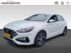 Wit Gebruikt 2021 Hyundai i30 Comfort Hatchback | € 15.730 (Eerlijke prijs)