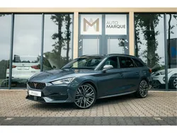 Grijs, metallic lak Gebruikt 2023 Cupra Leon VZ2 Stationwagen | € 28.900 (Goede deal)