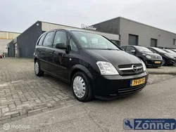 Zwart Gebruikt 2005 Opel Meriva Essentia MPV | € 2.900 (Duur)