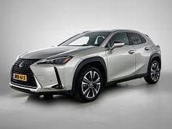 Grijs metallic Gebruikt 2024 Lexus UX 300e Business Edition SUV | € 43.950