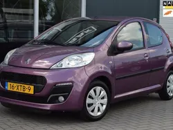 Paars Gebruikt 2012 Peugeot 107 Active Hatchback | € 2.999 (Eerlijke prijs)