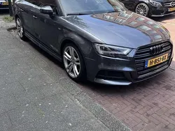 Grijs Gebruikt 2020 Audi A3 Sedan | € 23.500 (Eerlijke prijs)