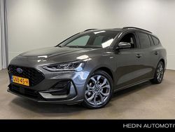 Grijs Gebruikt 2024 Ford Focus ST-Line Stationwagen | € 25.945 (Iets duurder)