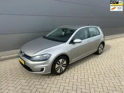 Grijs Gebruikt 2018 VW e-Golf Hatchback | € 11.950 (Eerlijke prijs)