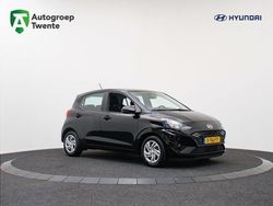 Zwart Gebruikt 2024 Hyundai i10 Comfort Hatchback | € 19.900 (Eerlijke prijs)
