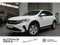 Wit Gebruikt 2023 VW Taigo Life SUV | € 24.777 (Eerlijke prijs)
