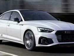 Wit Gebruikt 2020 Audi A5 S-Line Coupé | € 49.900
