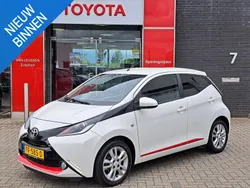 Wit Gebruikt 2017 Toyota Aygo Hatchback | € 6.900 (Eerlijke prijs)