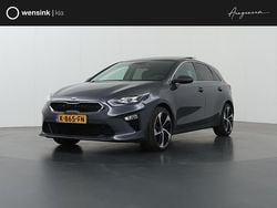 Grijs Gebruikt 2021 Kia Ceed Hatchback | € 19.935 (Eerlijke prijs)