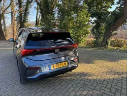 Grijs Gebruikt 2021 Cupra Born Hatchback | € 26.000 (Eerlijke prijs)