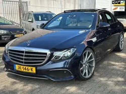 Blauw Gebruikt 2016 Mercedes E220 Ambition Sedan | € 19.950 (Eerlijke prijs)