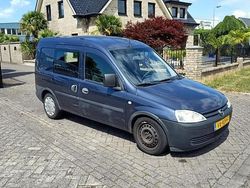Gebruikt 2010 Opel Combo | € 2.350 (Eerlijke prijs)