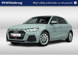 Grijs, metallic lak Gebruikt 2021 Audi A1 Sportback Hatchback | € 23.950 (Eerlijke prijs)