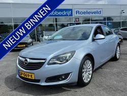 Grijs Gebruikt 2015 Opel Insignia Edition+ Hatchback | € 10.950 (Eerlijke prijs)