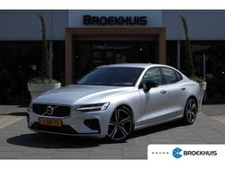 Grijs Gebruikt 2020 Volvo S60 R-Design Sedan | € 28.900 (Eerlijke prijs)