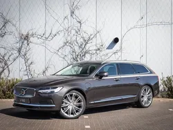 Grijs Gebruikt 2025 Volvo V90 Plus Stationwagen | € 63.899 (Iets duurder)