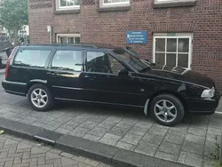 Zwart Gebruikt 1998 Volvo V70 Stationwagen | € 1.750
