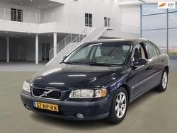 Zwart Gebruikt 2001 Volvo S60 Sedan | € 1.950 (Goede deal)