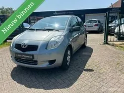 Grijs Gebruikt 2007 Toyota Yaris Sol Hatchback | € 3.999 (Goede deal)