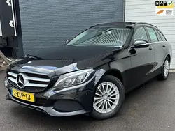 Zwart, metallic lak Gebruikt 2015 Mercedes C200 Ambition Stationwagen | € 9.999 (Goede deal)