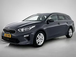 Grijs, metallic lak Gebruikt 2021 Kia Ceed Sportswagon Stationwagen | € 18.945 (Eerlijke prijs)
