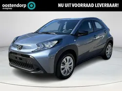 Zwart Nieuw 2025 Toyota Aygo Play Hatchback | € 21.000 (Eerlijke prijs)