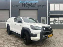 Wit Gebruikt 2022 Toyota HiLux Pickup | € 25.950