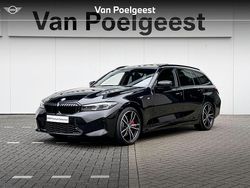 Black sapphire metallic (zwart metallic) Gebruikt 2025 BMW 318 M Sport Stationwagen | € 48.900 (Duur)