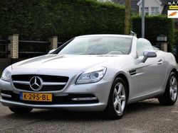 Grijs Gebruikt 2011 Mercedes SLK200 Cabriolet | € 17.995 (Eerlijke prijs)