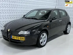 Zwart Gebruikt 2004 Alfa Romeo 147 Impression Hatchback | € 999 (Eerlijke prijs)