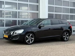 Zwart Gebruikt 2010 Volvo V60 Summum Stationwagen | € 7.875 (Goede deal)