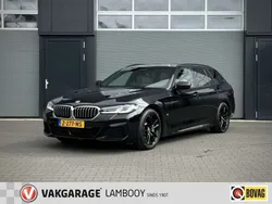 Zwart, metallic lak Gebruikt 2022 BMW 530 M Sport Stationwagen | € 43.950 (Goede deal)