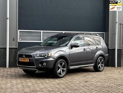 Grijs Gebruikt 2011 Mitsubishi Outlander Edition SUV | € 5.450 (Eerlijke prijs)