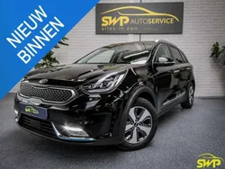 Zwart, metallic lak Gebruikt 2017 Kia Niro SUV | € 17.950 (Eerlijke prijs)