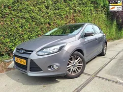 Bruin Gebruikt 2013 Ford Focus Titanium Hatchback | € 2.600 (Super prijs)