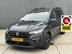 Grijs Gebruikt 2022 Dacia Jogger Extreme MPV | € 18.875 (Eerlijke prijs)