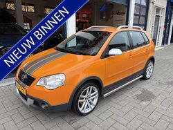 Oranje Gebruikt 2009 VW Polo Cross Hatchback | € 3.499 (Goede deal)