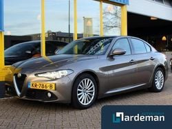 Grijs Gebruikt 2016 Alfa Romeo Giulia Business Sedan | € 9.990 (Iets duurder)