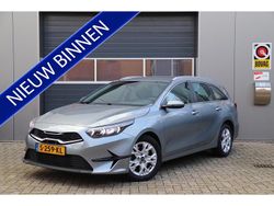 Grijs Gebruikt 2023 Kia Ceed Stationwagen | € 21.995 (Eerlijke prijs)