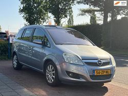 Grijs Gebruikt 2008 Opel Zafira Cosmo MPV | € 2.450 (Eerlijke prijs)