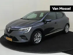 Grijs Gebruikt 2019 Renault Clio IV Zen Hatchback | € 13.435 (Eerlijke prijs)